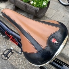 🎏🎏　配達可能　クロスバイク　ＲＯＶＥＲ　700cx28c 前後タイヤ　新品　6変速　青　美品