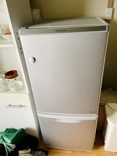 受け渡し予定者決定済】Panasonic 冷蔵庫 2016年製 2ドア 138L 【NR