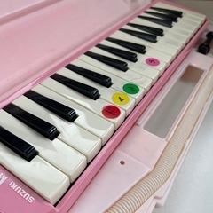 ピアニカ　鍵盤ハーモニカ　メロディオン　ピンク　