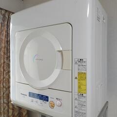 Panasonic電気衣類乾燥機NH-D402Pです