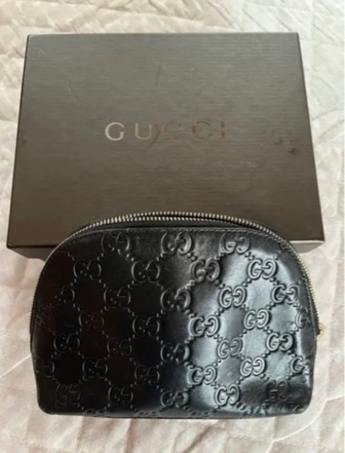 GUCCI ポーチ　黒