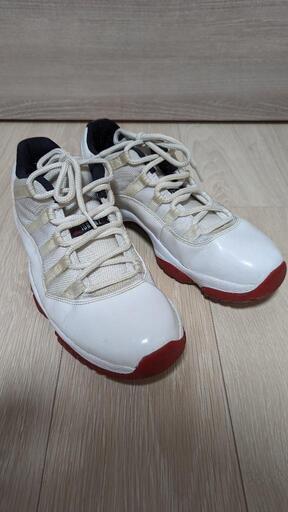 値下げ！NIKE Air JORDAN 11 RETRO LOW