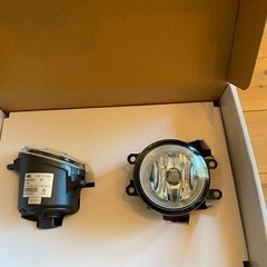 お得だよ！定価の1/3！新品　HID フォグランプ KIT 50/20エスティマ　3100k GARAX
