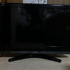 東芝 REGZA 2010年式 液晶カラーテレビ