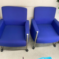 椅子2脚ブルー