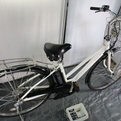 C594☆整備済み 中古電動自転車 YAMAHA PAS CITY ホワイト 8段変速 8.9 
