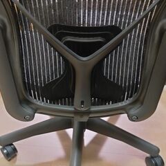 ハーマンミラー　Herman Miller　アーロンチェア　AERON　CHAIR　可動肘　ランバーサポート