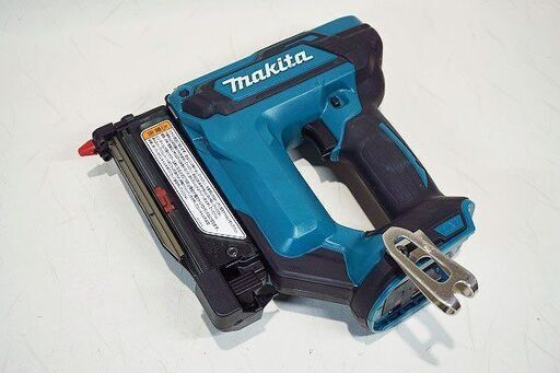 【苫小牧バナナ】中古 makita/マキタ PT353D 充電式ピンタッカ 18V ケース付き フルメンテナンス済み♪