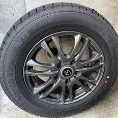 スタッドレス　ほぼ新品　バリ山　