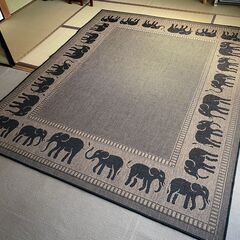 アジア風カーペット　サイズ2×2.5m　０円 絨毯