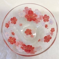 桜のガラス皿　深皿