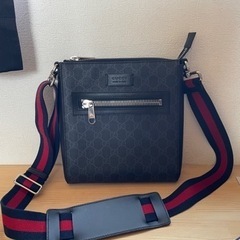 GUCCIメッセンジャーバックシマレジャーブラック