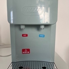 <値下げ、破格>[美品][準新品]卓上ウォーターサーバー ペットボトル用 値下げ、破格>[美品][準新品]卓上ウォーターサーバー ペットボトル用