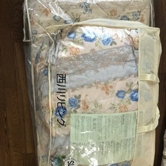 羽毛布団セット（西川リビング社製）