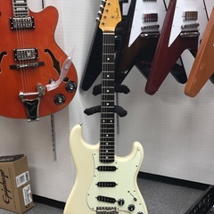 【ネット決済】フェンダーJAPAN ST-62VSP 手巻きPU...