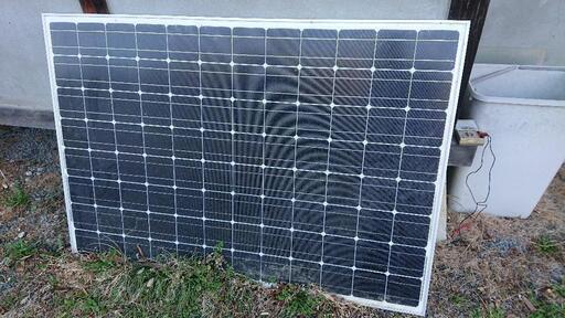 ２６０W ソーラーパネル 太陽光 パネル 自家 発電 バッテリー 充電 電気 棚 電棚 等 に