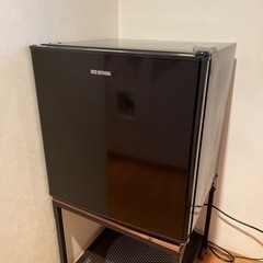 アイリスオーヤマ 冷蔵庫 小型 42L 2019年製 NRSD-...