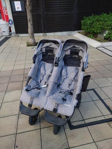 エアバギー　ココダブル　フットマフ、レインカバーあり