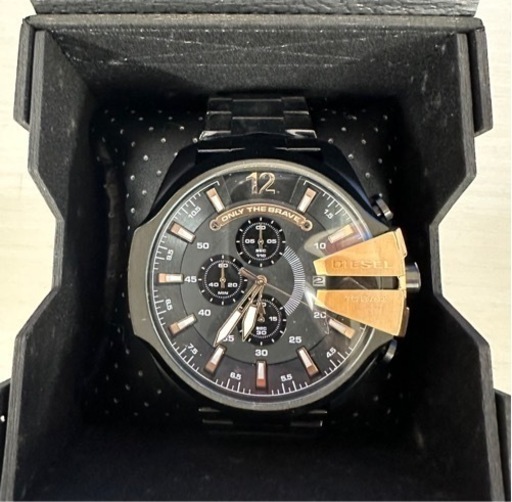 【お取引成立】DIESEL ディーゼルメガチーフ  DZ4309 クロノグラフ腕時計