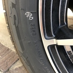 2022製造 80系ノア スタッドレスタイヤセット　205/60R16