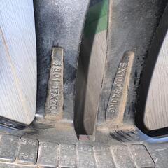 17インチ7J　4H PCD100 オフセット＋42 205/40 17