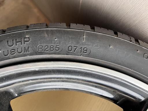 17インチ7J　4H PCD100 オフセット＋42 205/40 17