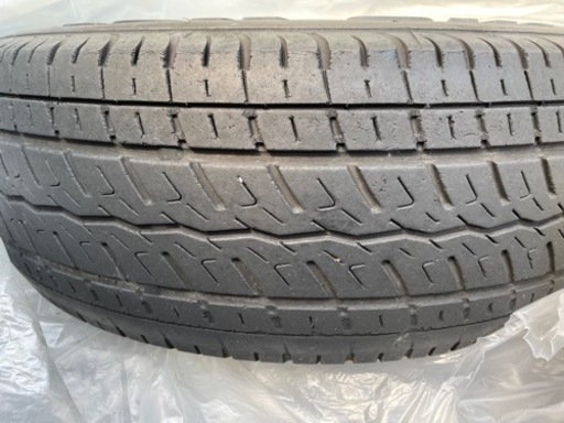 TOYO ホワイトレター サイズ 215/65r16 109/107 タイヤのみ！！