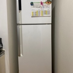 冷蔵庫　150cm 高