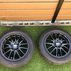 美品タイヤ[ホイール付き]メタリックブラック　185/60R15 84H 取り付けナット付　カローラフィルダー