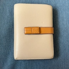 LOEW バーティカルウォレット