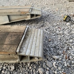 歩み板　重機回送　木板張り