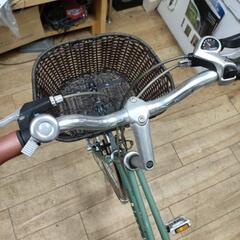 おしゃれな Biabchi Merlo 20インチ 籐風バスケット付きです 整備済