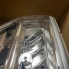 ハイゼットトラックジャンボ　ヘッドライト　