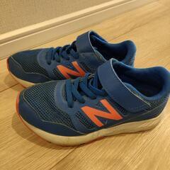 ニューバランス　New Balance　18cm