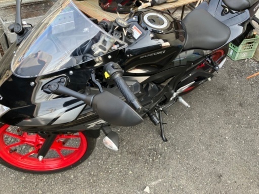 SUZUKI　GSX-R125　ほぼ新古車