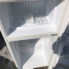 2ドア　冷蔵庫サンヨー2010年製　割と綺麗