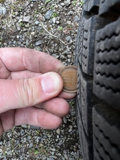 条件付値引有り。デリカD5 235/70R16 PCD:114.3 注文 タイヤホイール  