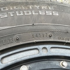 条件付値引有り。デリカD5 235/70R16 PCD:114.3 タイヤホイールセット　スタッドレス4本