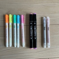 蛍光ペン、カラー筆ペンなど　ペンセット