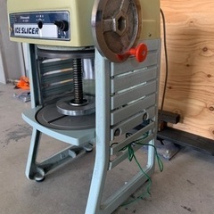 決まりました】フワフワカキ氷機★初雪　アイススライサー　業務用　イベントに♪