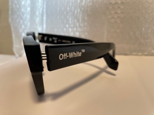 Off-White Zurich スクエアフレーム サングラス | fdn.edu.br