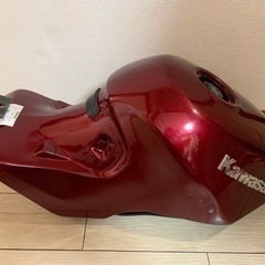 ZZR1100Dタンク