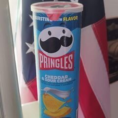 日本未販売 米国 プリングルズ Pringles パッケージのみ...