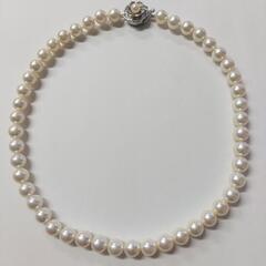 8.5～9.0ミリ アコヤ真珠  ネックレス 鑑別付き 8.5～9.0 mm アコヤ真珠ネックレス 鑑別付き