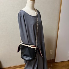 ザラ　ショルダーバッグ　美品です