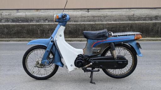 転売先急募!!CBF125フォーチュンウイング 超低走行1,947km