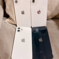 iPhone12 64GB 白3台黒1台　4台セット　充電ケーブル2本付き