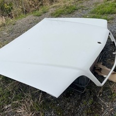 ★メルセデスベンツ　Ｗ１４０　３００ＳＥ　ボンネット　色ホワイト