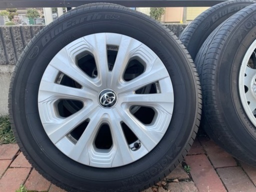 プリウス 純正ホイール付きタイヤ 195/65R15
