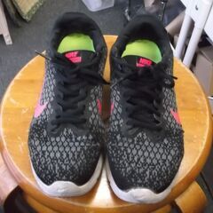 NIKE RUNNING AIR MAX SEQUENT 2 　...